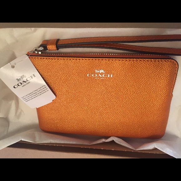 🔥Final Price🔥Authentic Coach Wristlet - Picture 3 of 5